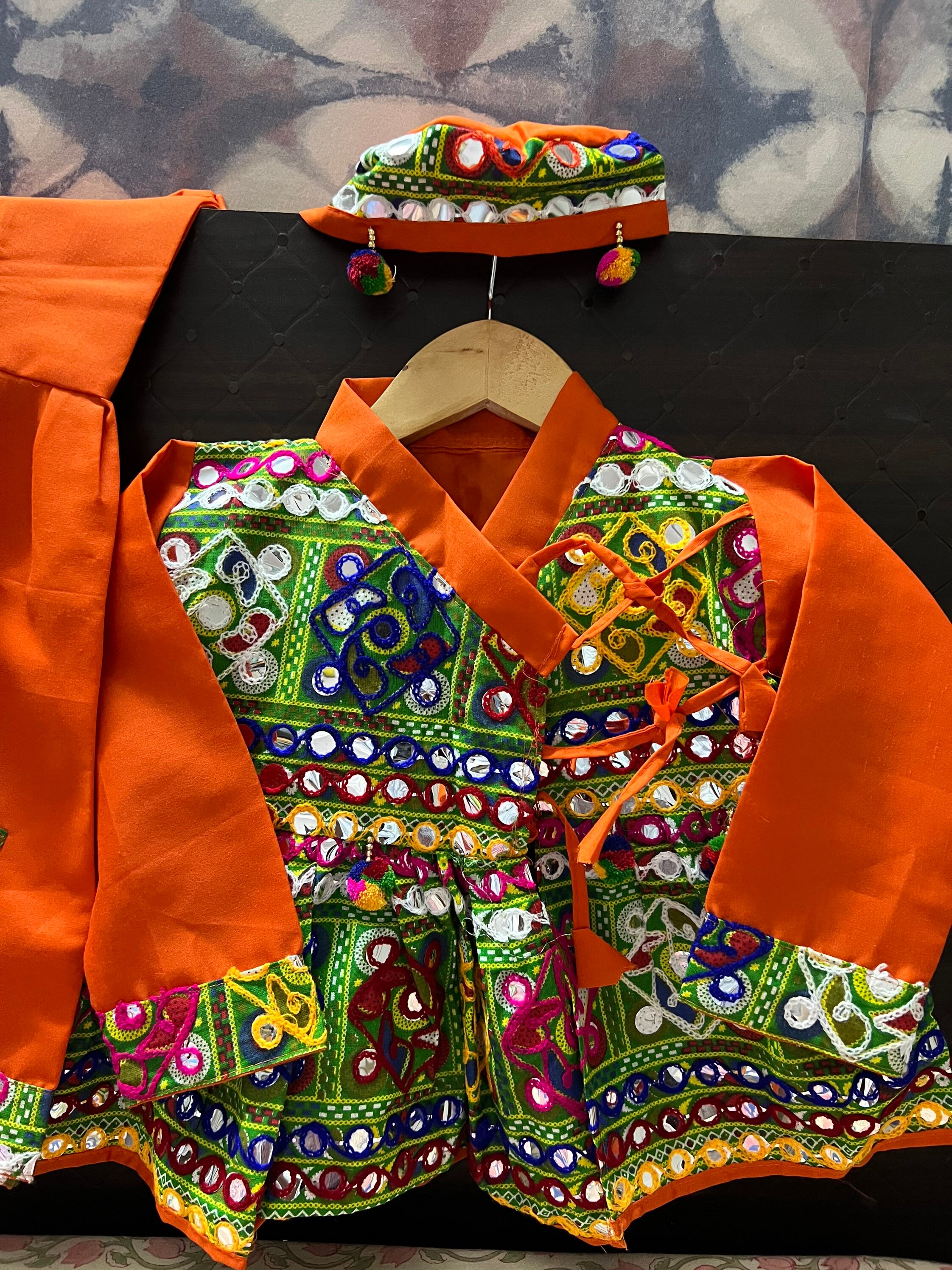 Exquisite Unisex Kids Angrakha Outfit Kutch Work Garba Outfit Kids ...