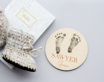Fotavtrycksskylt för nyfödd, handavtryckskit för nyfödd, namnskylt för sjukhus, babyshowerpresent för nyfödd, minnessak till bebis, tillkännagivandefoto, stämpel
