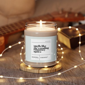 Bookish Candle, Smells Like She&#39;s Reading Romantasy Again Candle,Reading Candle, Book Themed Candles, Literary Candles, Smut Candle,