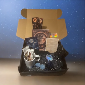Cosmic Dreams Space Journal Gift Box – Galaxy-Inspired Gift Set