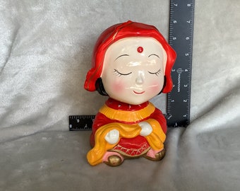 Chinese Girl Wobble Head money box