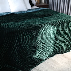 Forest Green Silk Velvet Quilt: Handmade Kantha Stitch Bedding