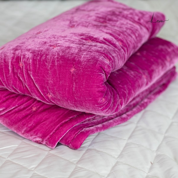 Pink Mulberry Silk Velvet Quilt For Bedroom |  Handmade customized quilt | Luxury Velvet Bedding set | Soft And Warm Blanket For Winter