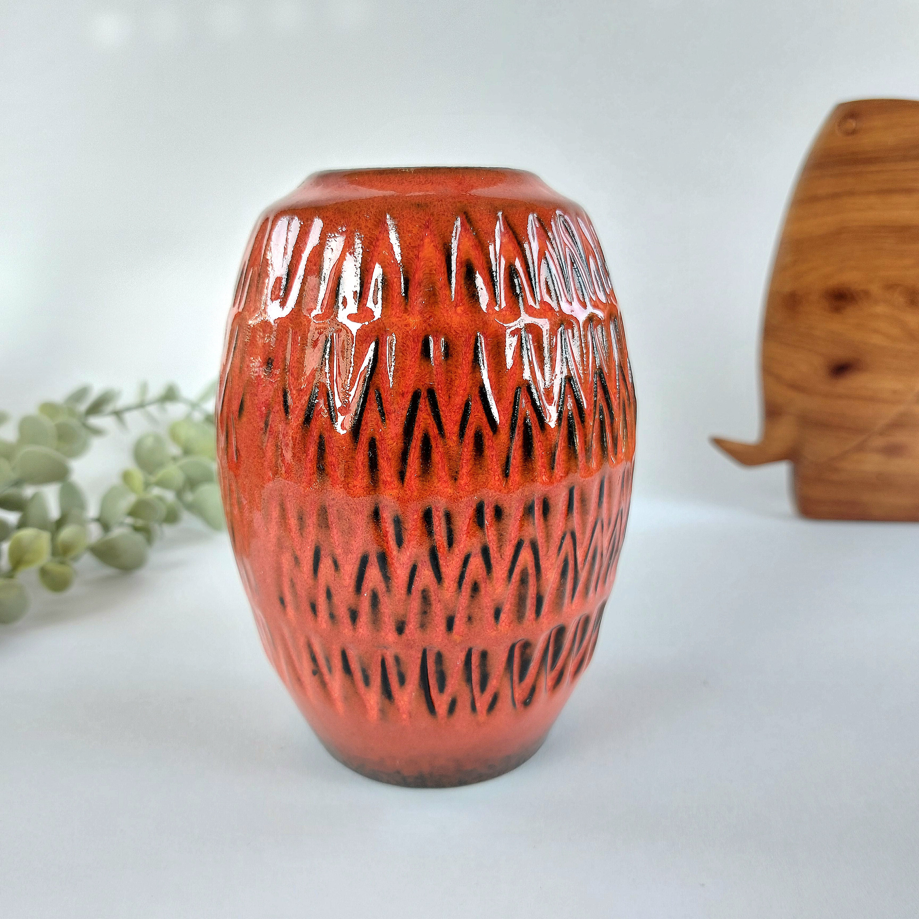 Vase Bay Ceramics 901-14 幾何レリーフ レッド ブラック - Etsy 日本