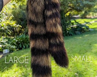 Raccoon Tail Keychain (brown or blonde)