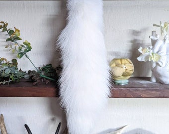 北極キツネのしっぽキーホルダー - Etsy 日本