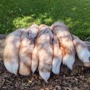 Limited Numbers - XL Pearl Fox Tail Keychain