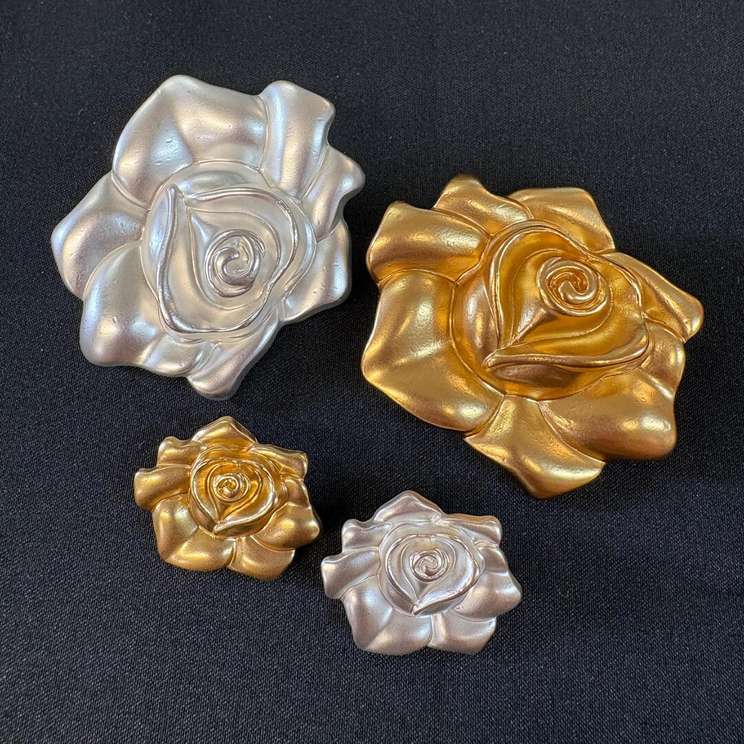 Ui Rose Button 3D Sculpted Metal Rose Buttons in Gold and Silver - Designer Style ...