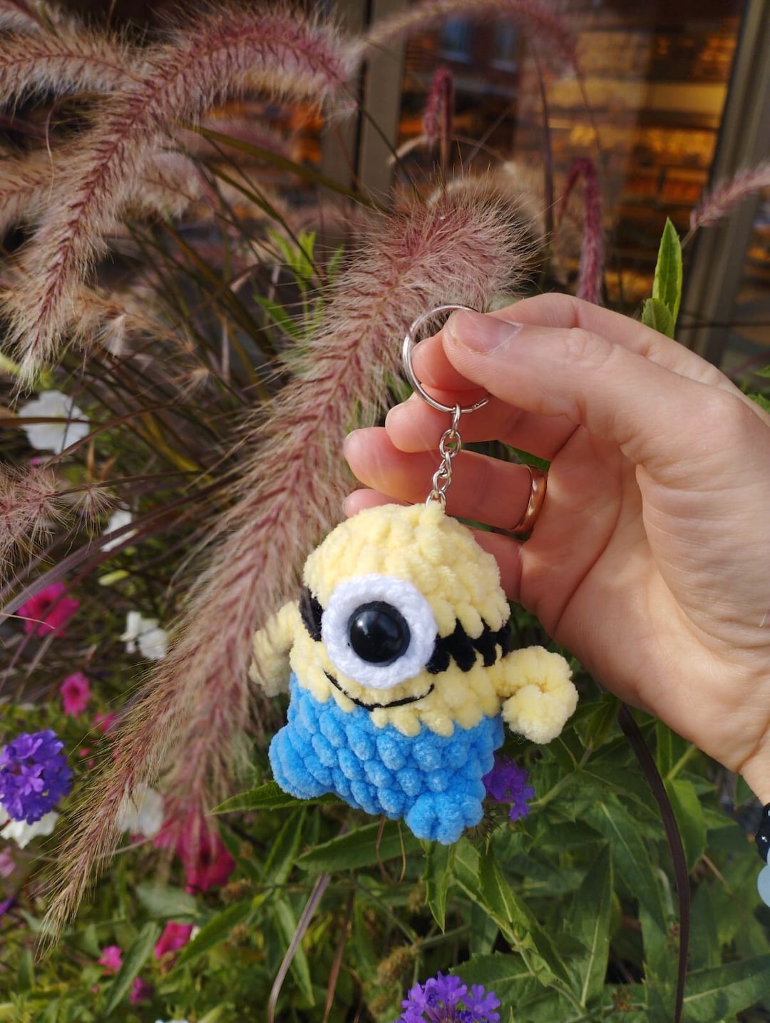 Crochet Minion, Keychain Minion, Plush Minion Keychain, Amigurumi