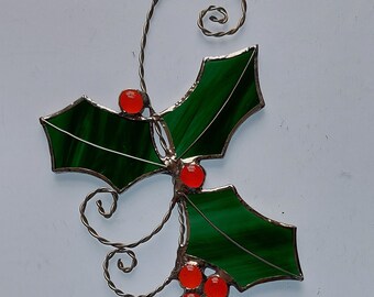 Atrapasol navideño de acebo con vitrales