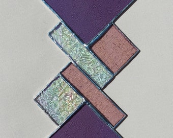 Atrapasol geométrico de vitral