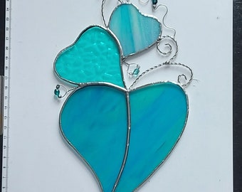 Atrapasol de corazones de vitral