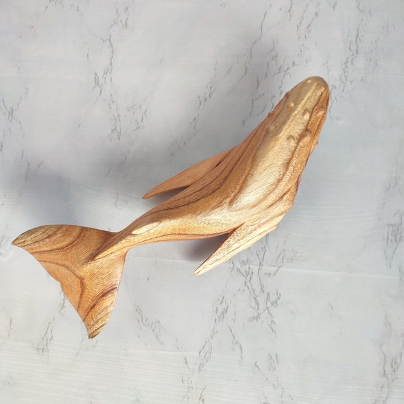 ザトウクジラの木製彫刻ディスプレイ 30 cm - Etsy 日本