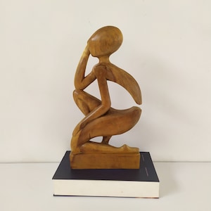 Sculpture of a person thinking, Abstract Thinker Sculpture, Thinker Character wood Figurine, abstract sculpture