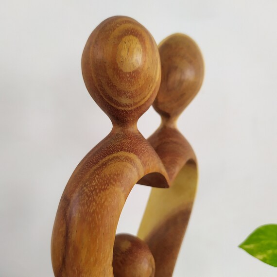 Statua Mamma E Bambino In Legno - Scultura Astratta Intagliata A Mano, H20cm
