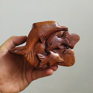 Beautiful wooden Jewelry Box / Fish family puzzle box  / Handcrafted puzzle box / magic box / Christmas/Birthday Gift / Mother’s Day