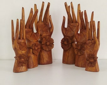 5 pieces of floral motif hands, Peace Sign Hand, Wood hand carving, ordered by NAO from Japan