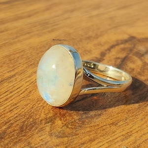 Mondstein Ring, 925 Sterling Silber, Bandring, Bandschmuck, ovale Form Ring, Frauenring, Freundschaftsring, Geschenk für sie