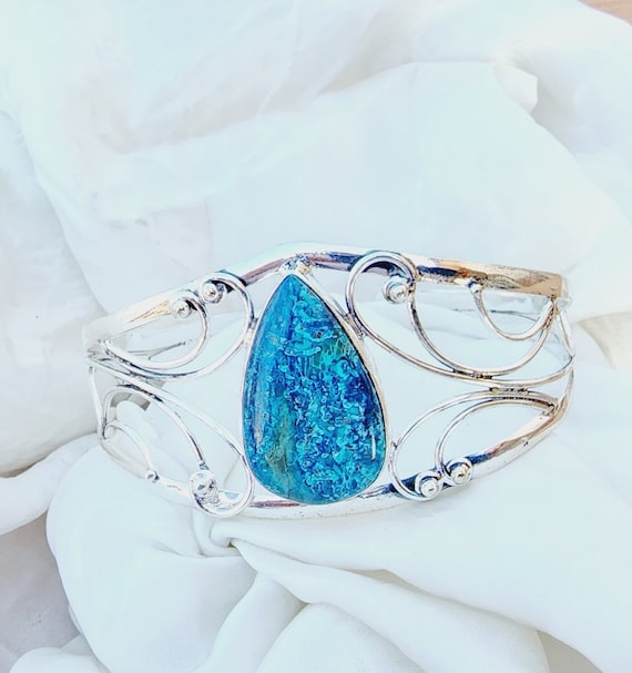 Bijoux artisanaux en argent 925 ,pierres fines et précieuses