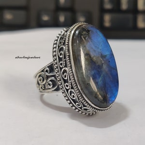 Designer Labradorite Ring, Natural Gemstone Ring, Labradorite Jewelry, Blue Gemstone Ring, Made For Her, Gift Ring, Sterling Silver Ring.