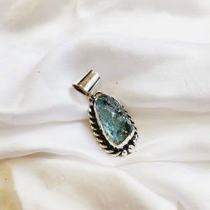 Rough Aquamarine Diamond Pendant, 925 Sterling Silver, Natural Aquamarine , Meditation Stones, Handmade Jewelry, Bridesmaid, Christmas Gift