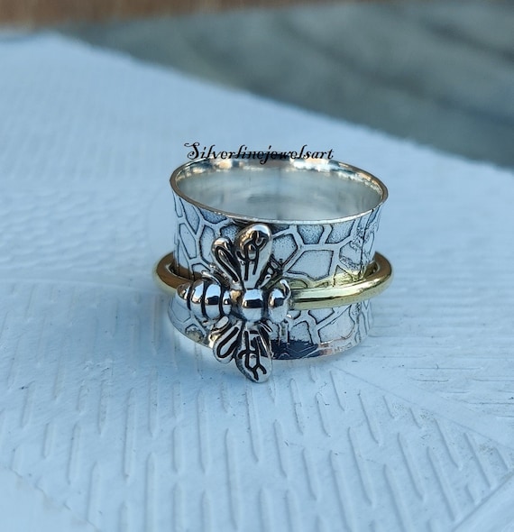 Honey Amber Dragonfly w/Textured Band Honey Amber Dragonfly w/Textured Band