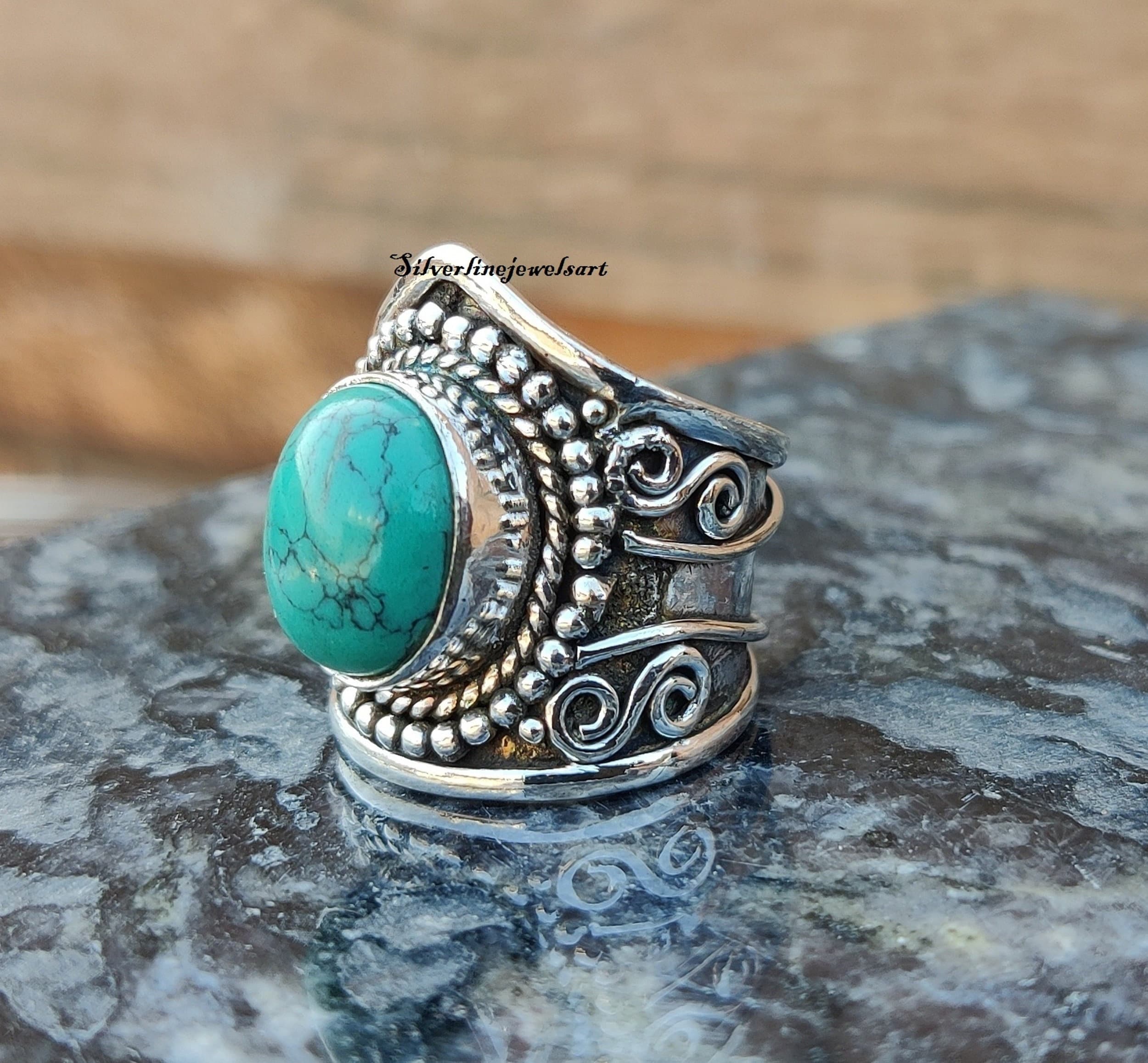 ハンドメイドオーバルターコイズリング：925スターリングシルバー