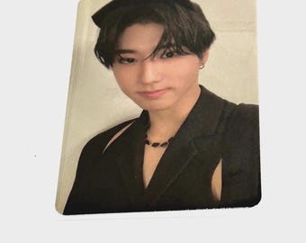 Stray Kids [official] Felix Photocard Maxident Yellow Wood