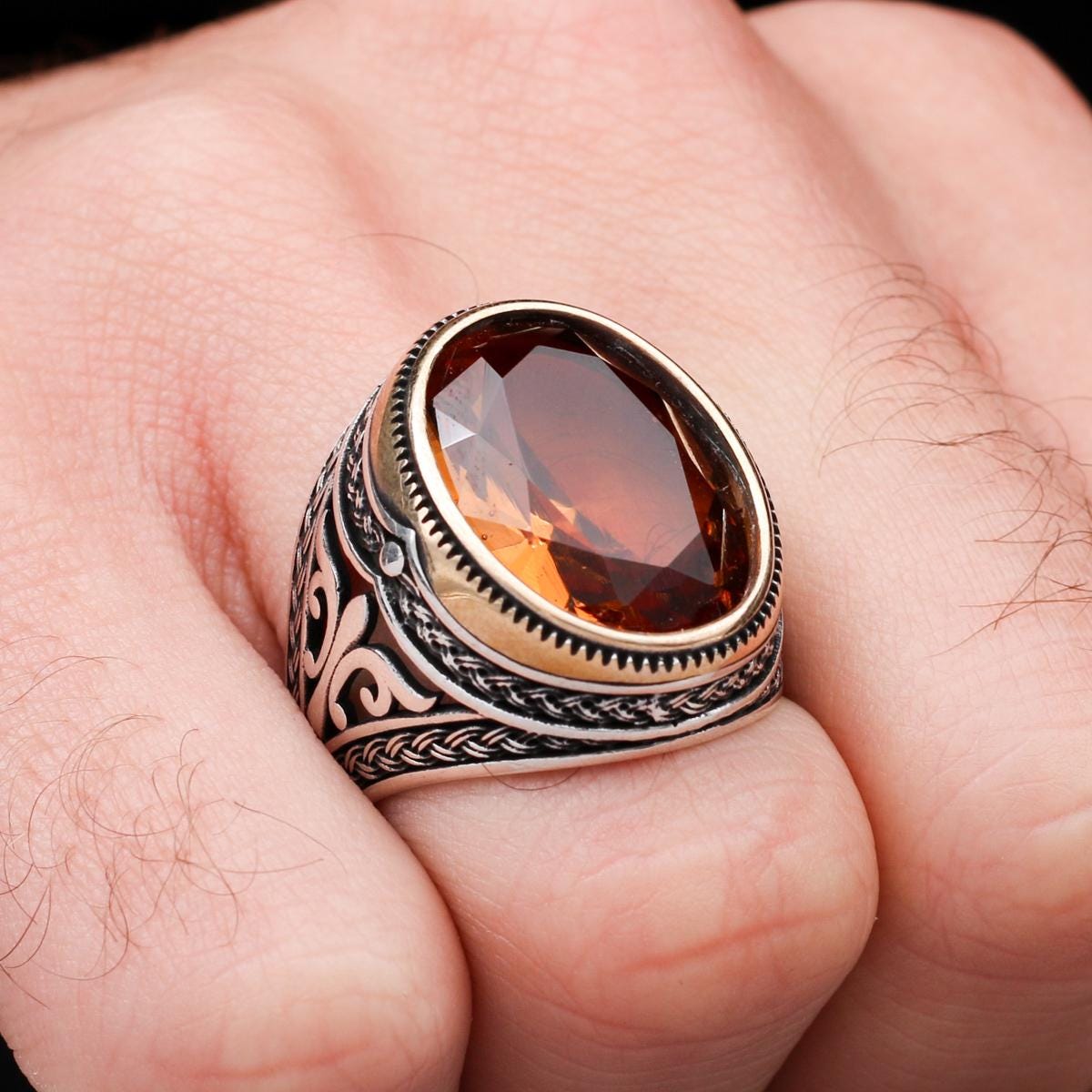 925 Sterling Silver Men's Ring with Color-Changing Zultanite Stone