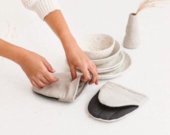 Natural Linen Oven Gloves • Handmade Cooking Mitts • Pot Holder • Plain Kitchen Glove