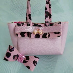 PUPPEN HANDTASCHE - Handgemachte Puppen Accessoires für 18 Zoll Puppen - Schwarz und rosa Handtasche Geldbörse passende Haarschleife