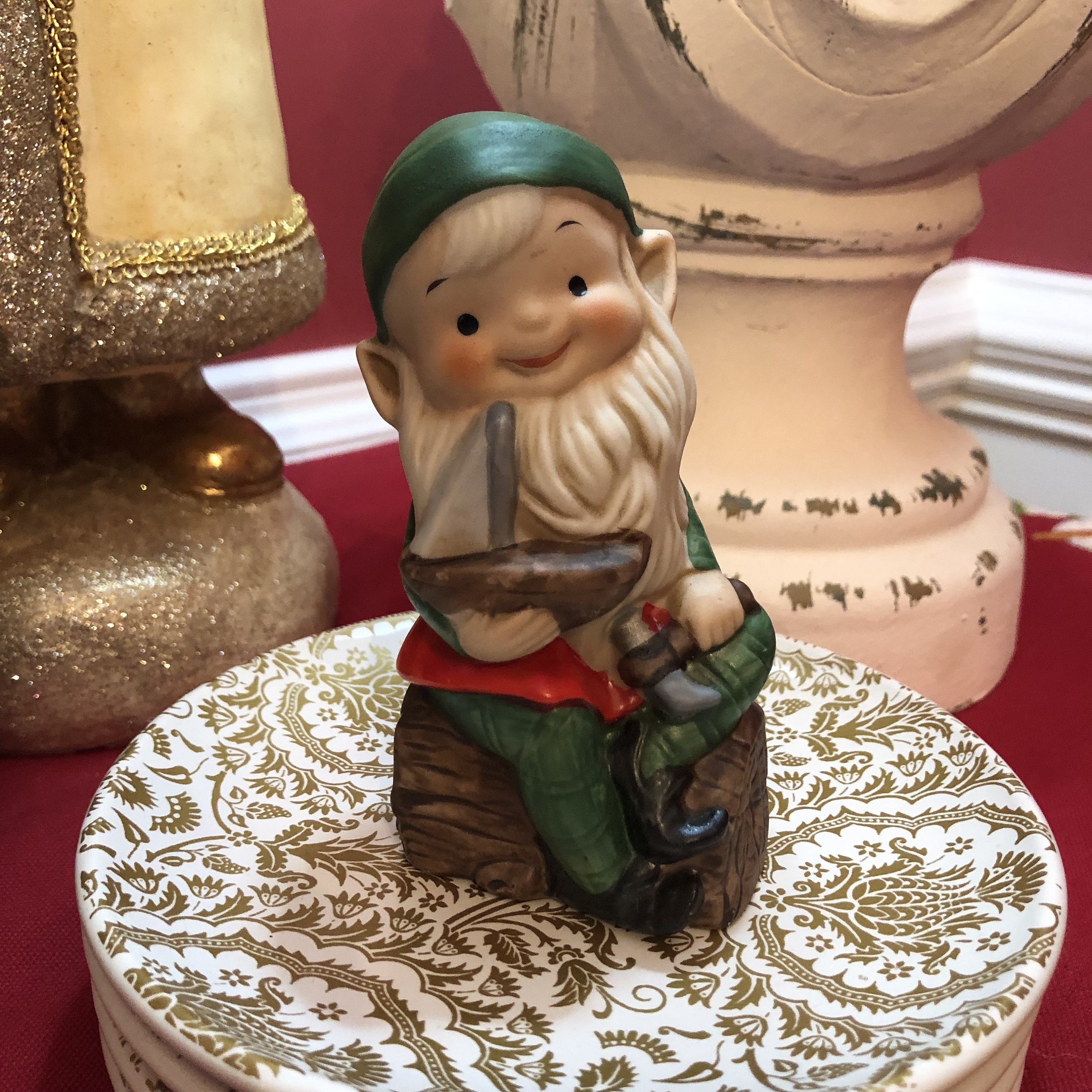 Homco Christmas Elf Figurines 