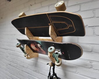 Skateboard - Kiteboard - Longboard- Wall rack / Wall mount
