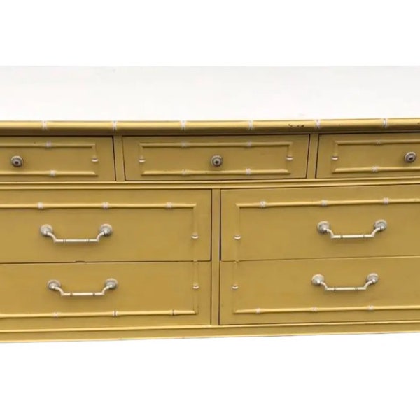 Thomasville Allegro 7 Drawer Dresser