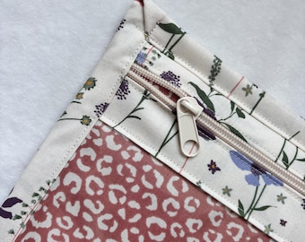 Borsa per progetti di ricamo a punto croce con parte anteriore in vinile