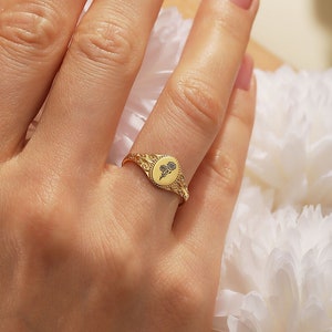 Dainty Signet Ring with Birth Flower, Gold Signet Ring, Birth Flower Ring, 12 Birth Month Flower, Floral Jewelry, Bridesmaid Gifts, QA71