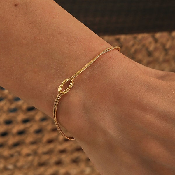 14K Gold Love Knot Bracelet, Couples Bracelet, Best Friend Bracelet, Gift for BFF, Dainty Friendship Bracelet, Birthday Gift, QA92