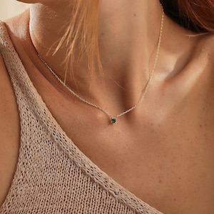 Tiny Emerald Necklace, Green Gemstone Pendant Necklace, Emerald Birthstone, Dainty Necklace, Bridesmaid Gifts, Gift her Her, OZC02