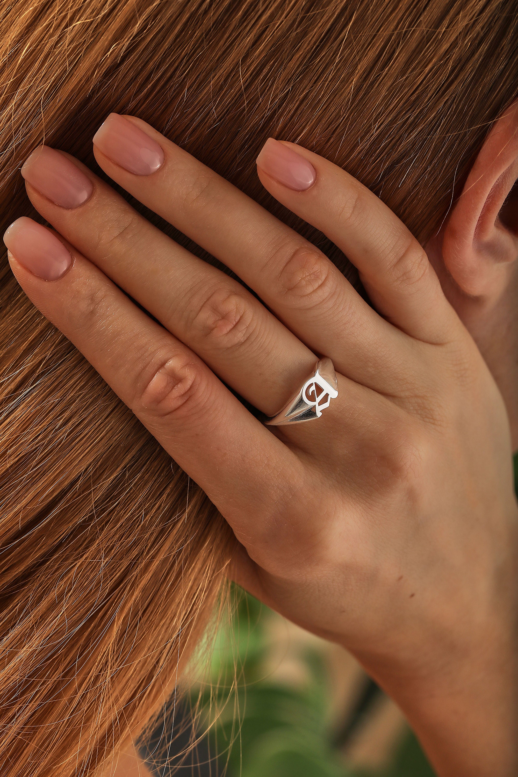 人気ブランド【E and E Project】14K Old English initialリング プレゼントに 14K Old English initial リング E and E Project
