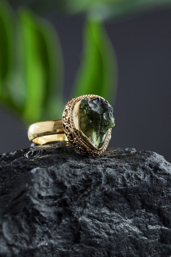 14K Gold Moldavite Ring Genuine Moldavite Crystal Jewelry Etsy