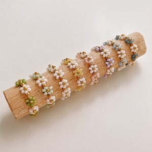 keari POPPY daisy pearl ring, white/gold/multicolored, pearl jewelry, Miyuki/glass beads image 2