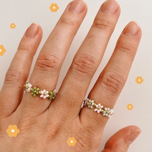 keari POPPY daisy pearl ring, white/gold/multicolored, pearl jewelry, Miyuki/glass beads image 4