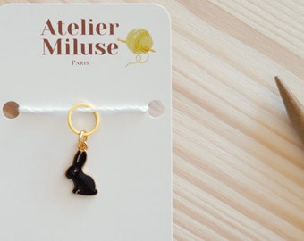 Single stitch marker ring - Black rabbit - Knitting accessory