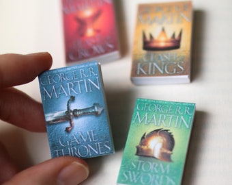 Handmade MINI GOT-Serie (4er Set Minibücher) | TBR Bücher, Miniatur, kleine Bücher, Buchklub Geschenk, Fantasie