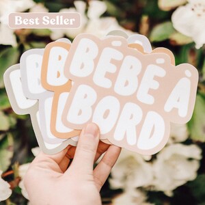 Bébé à Bord Bumper Sticker (French) | Décalque de voiture, vinyle décoratif, petit humain, cadeau de douche de bébé, cadeau de maman image 10