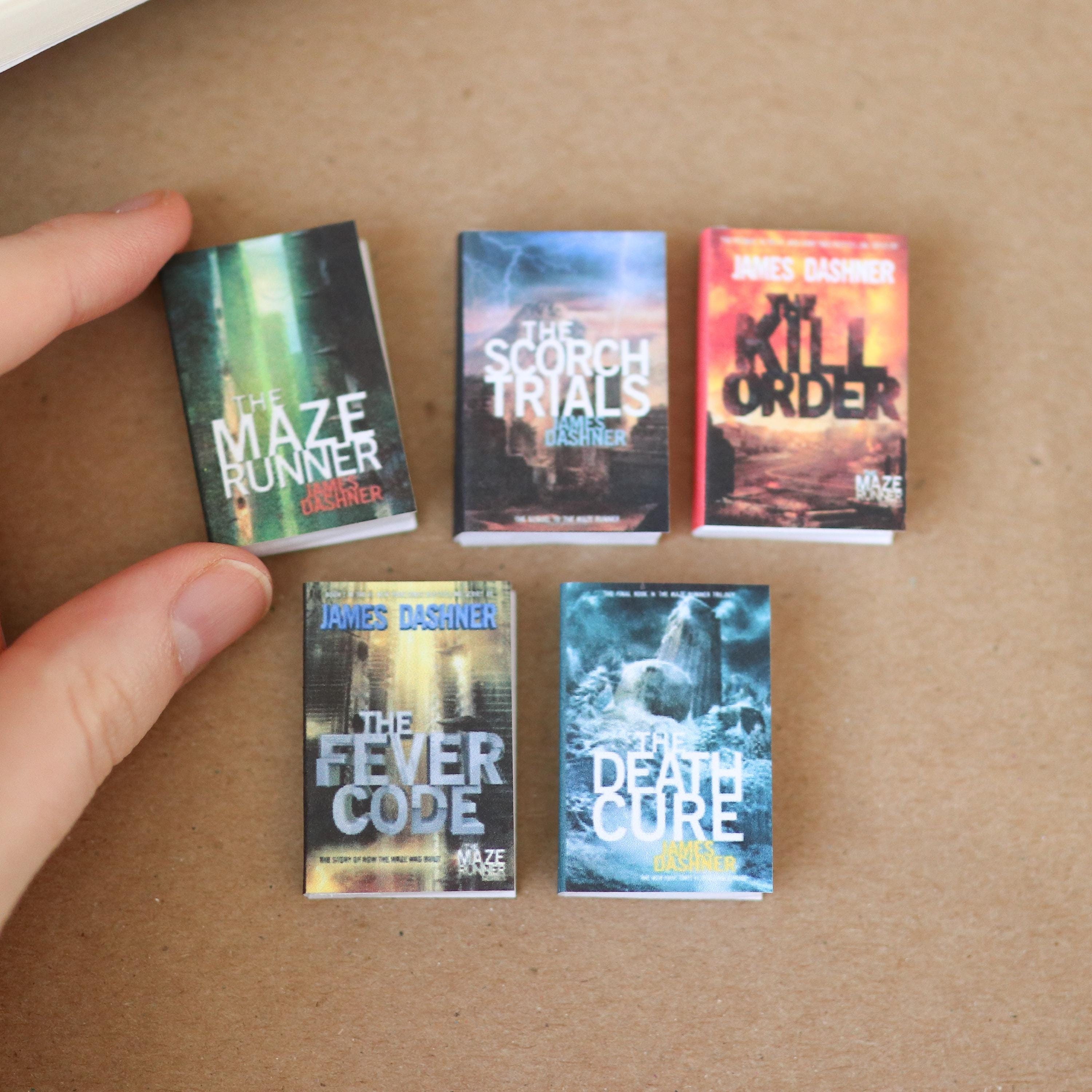 Handmade MINI the Maze Runner Series Books (set of 5 Mini Books