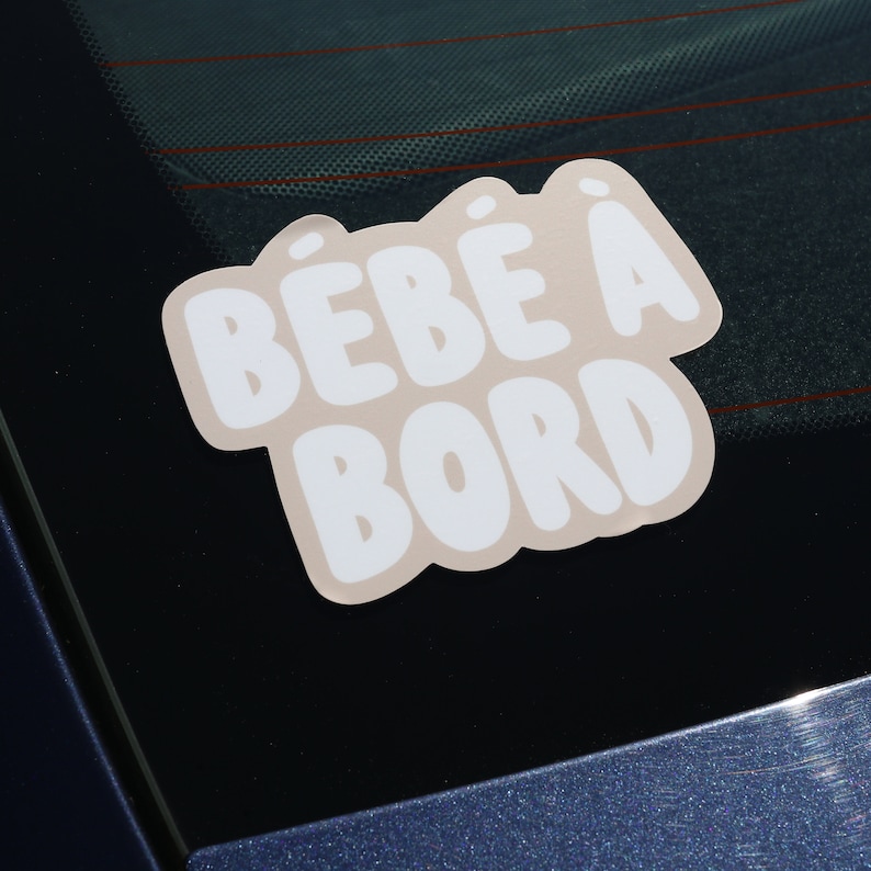 Bébé à Bord Bumper Sticker (French) | Décalque de voiture, vinyle décoratif, petit humain, cadeau de douche de bébé, cadeau de maman image 3