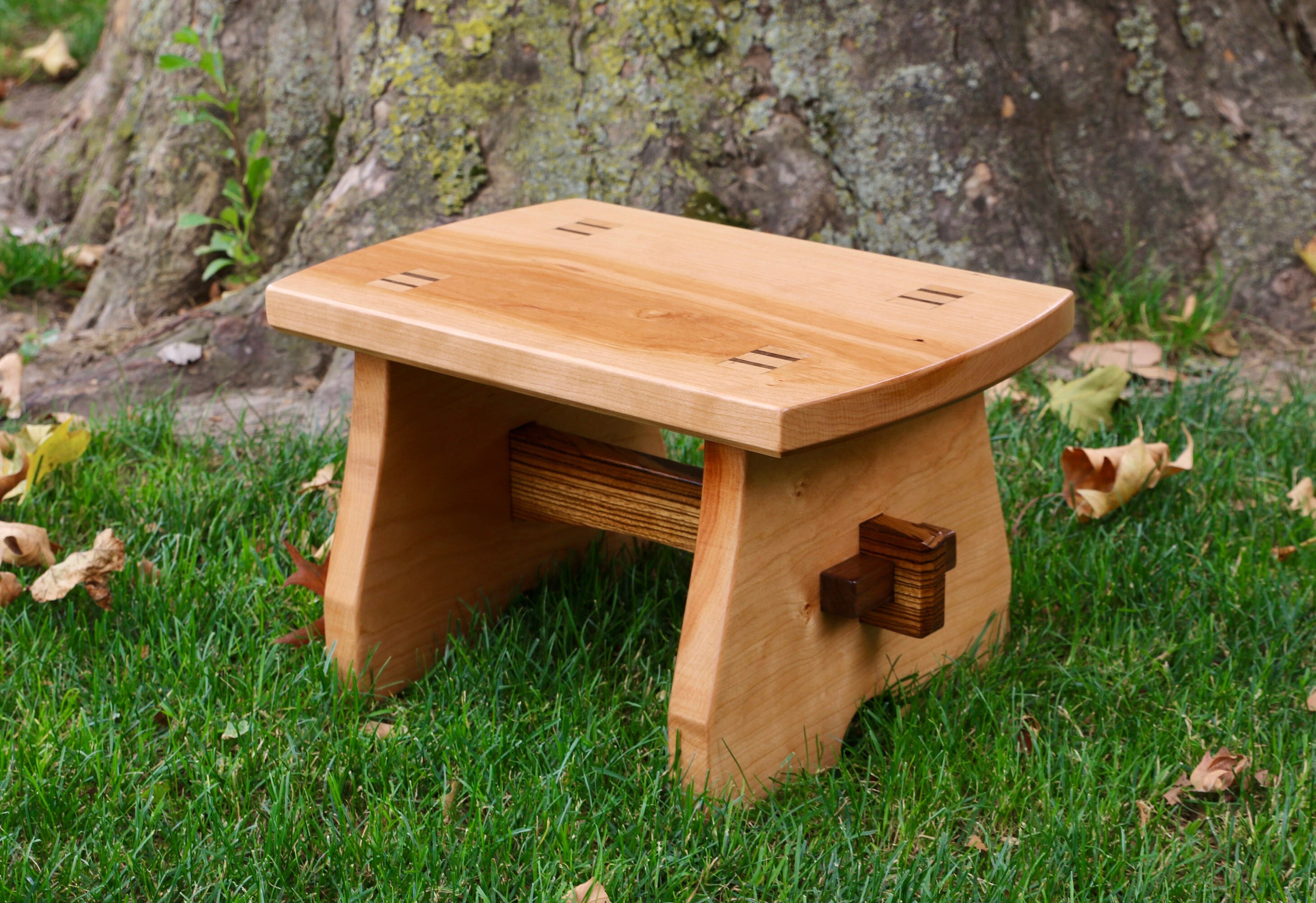 Rustic Wooden Step Stool – Mulberry Tree at Home