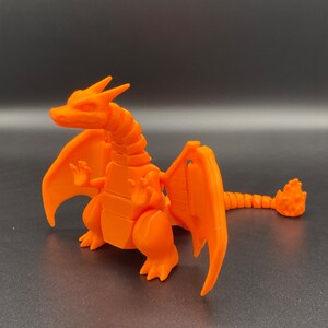 STL file Pokemon Charizard Pokeball 🐉・3D printer model to