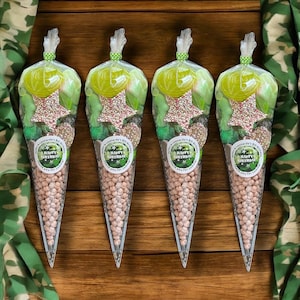 Coni di caramelle mimetiche personalizzate per feste militari, pre-riempiti con caramelle Pick and Mix, bomboniere per feste per bambini, caramelle marroni e verdi